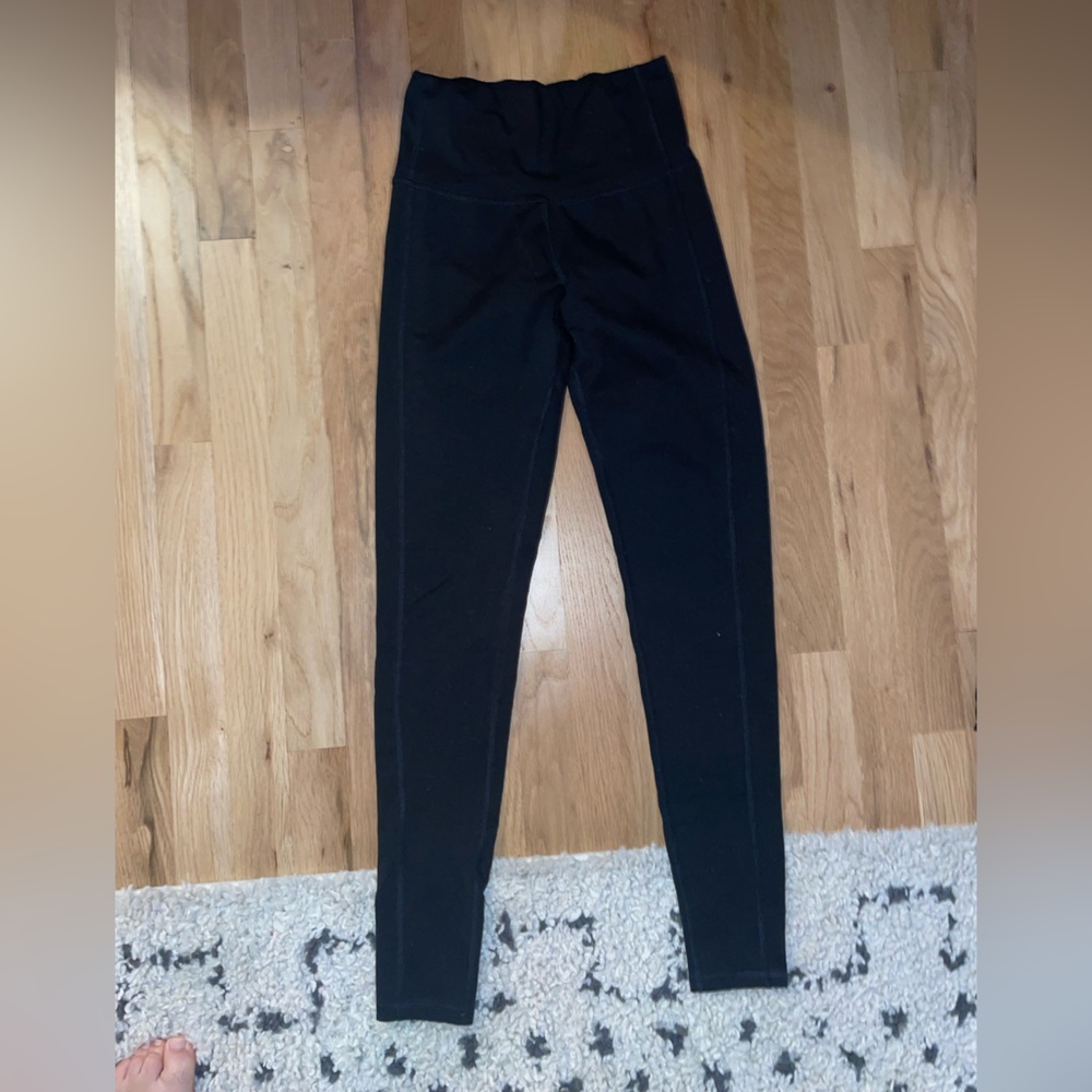 black leggings